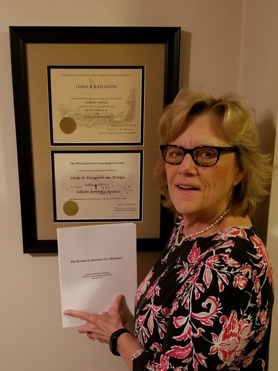 Linda Krause Kastantin with her WSGS Military Certificate